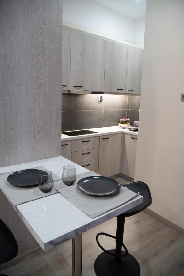 Modern Apartment Downtown Atenas Exterior foto